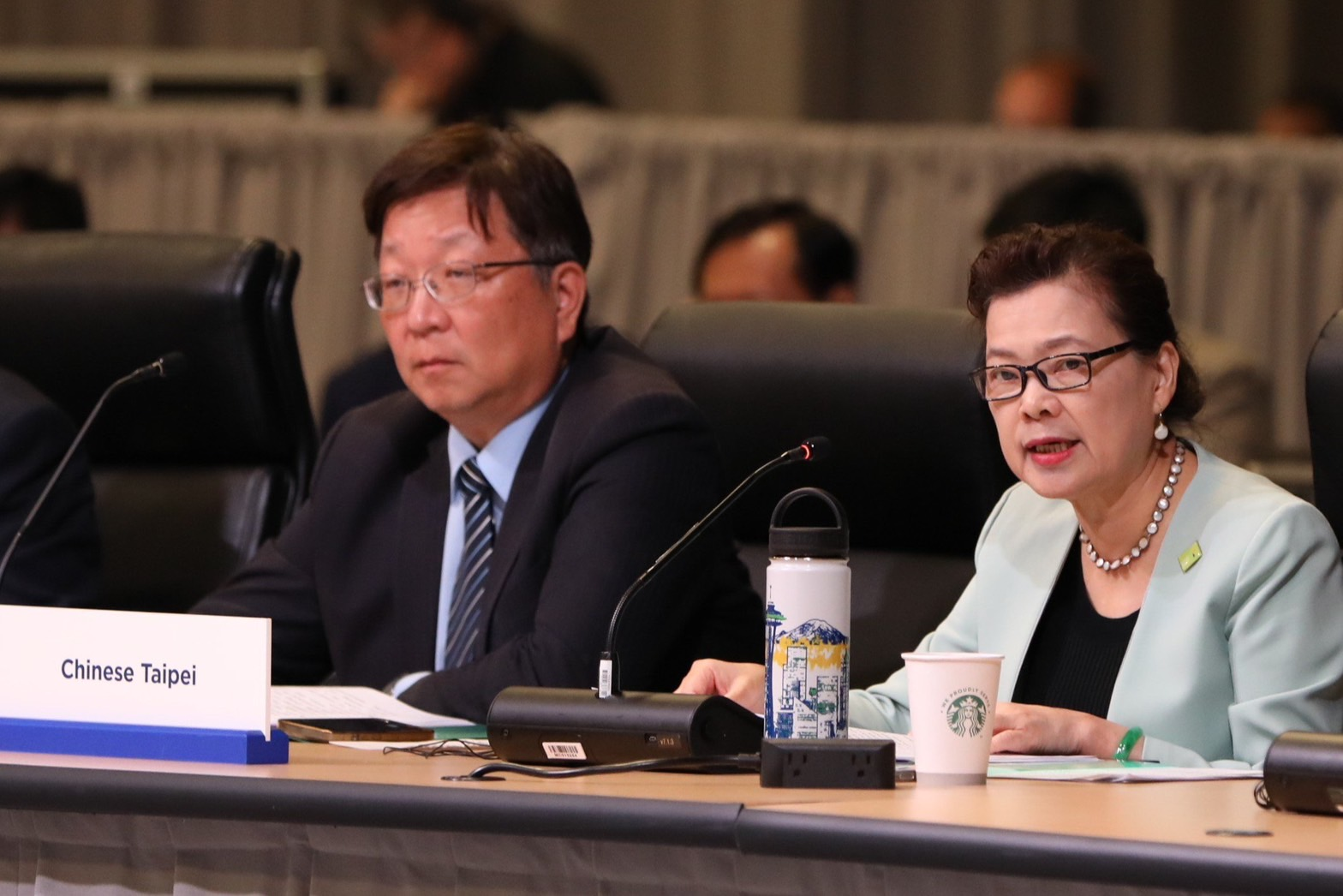 王部長美花出席APEC第13屆能源部長會議，各會員體皆積極推動再生能源及公正能源轉型